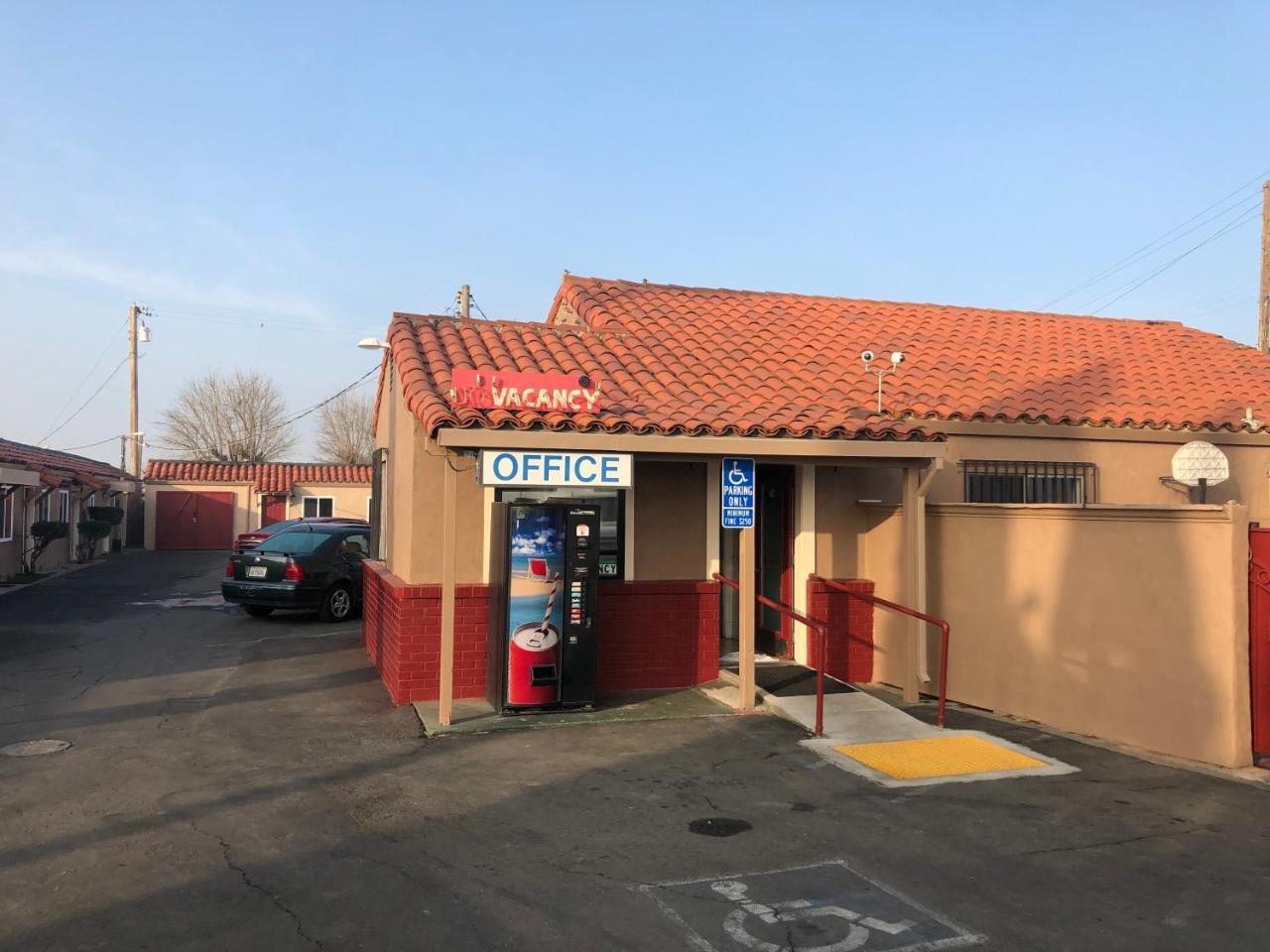 Hamlet Motel Newman Zewnętrze zdjęcie